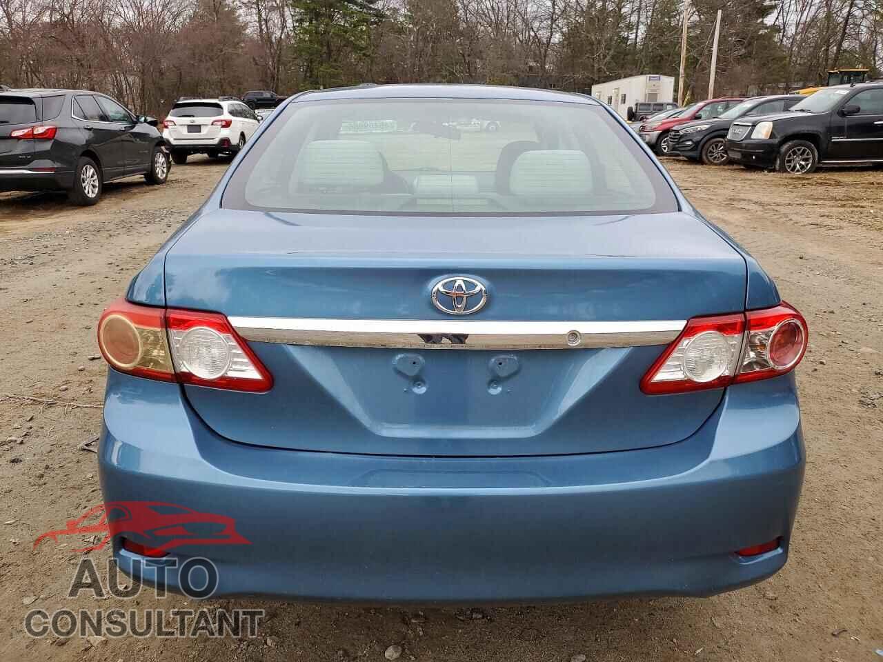TOYOTA COROLLA 2013 - 5YFBU4EE3DP077661