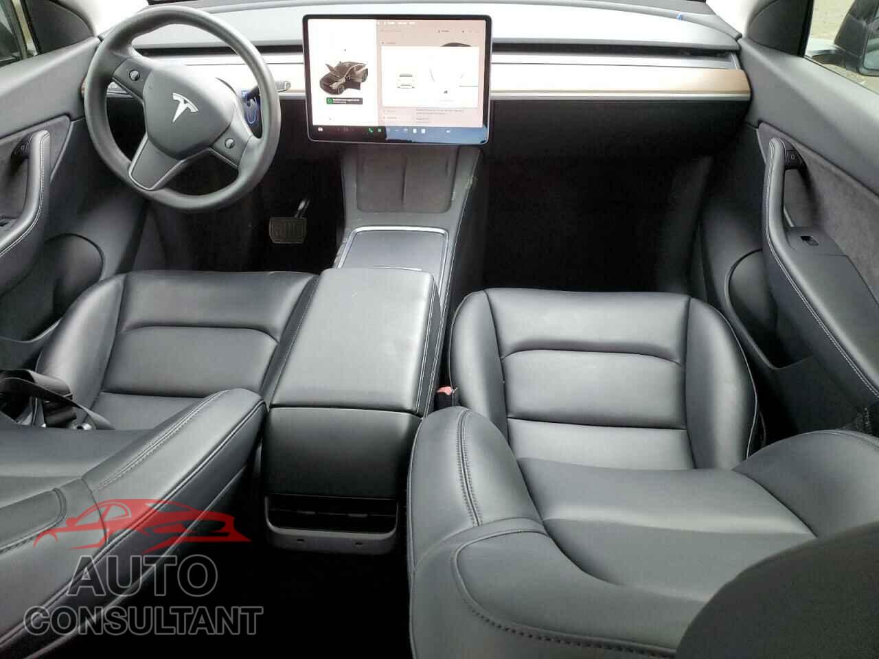 TESLA MODEL Y 2021 - 5YJYGDEE4MF159217