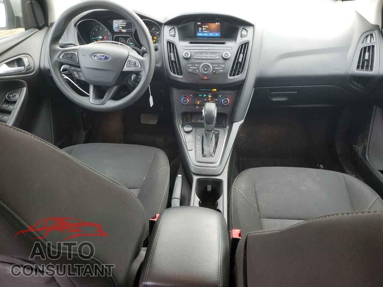 FORD FOCUS 2017 - 1FADP3FE9HL213451