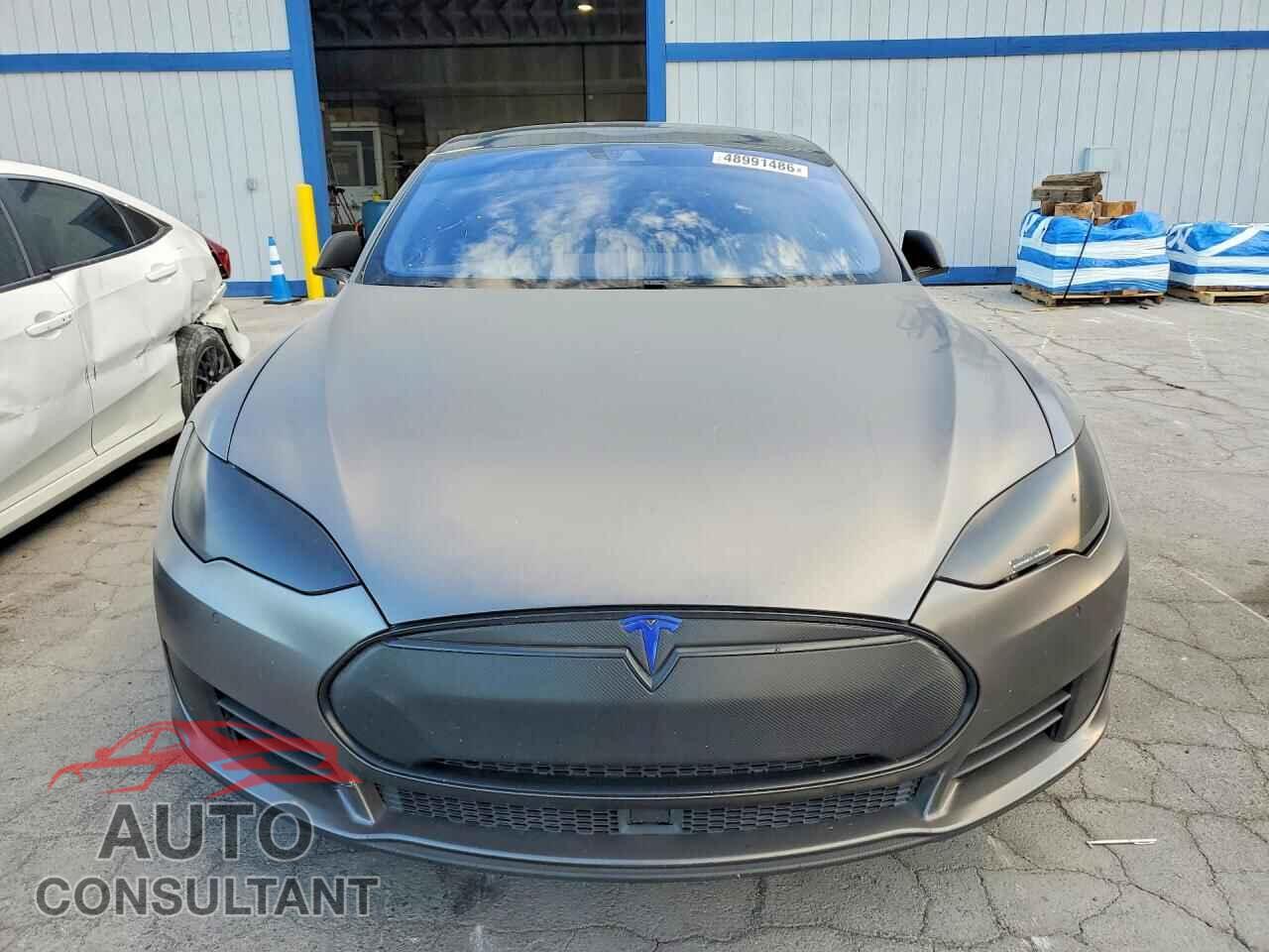 TESLA MODEL S 2015 - 5YJSA1E16FF111966