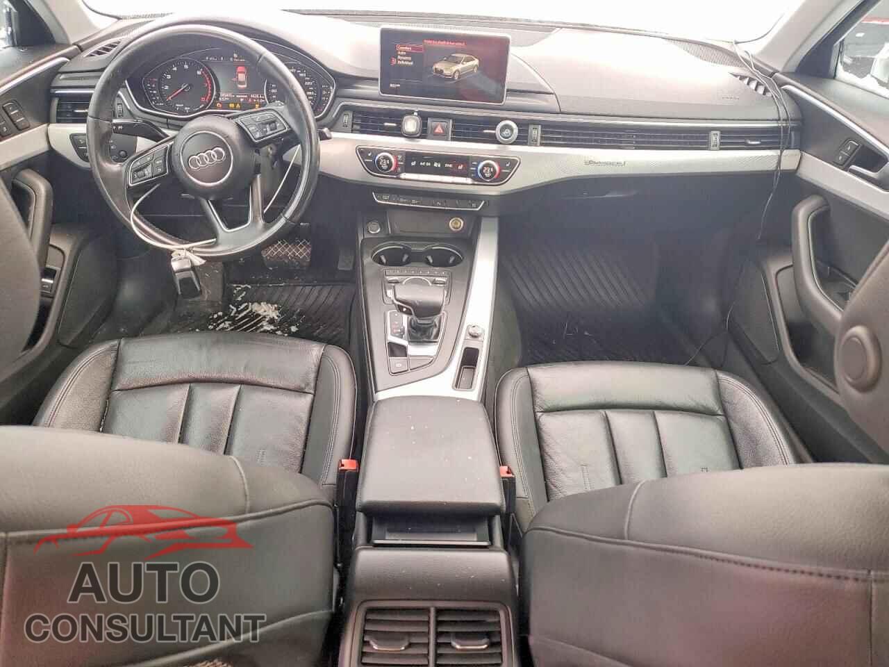 AUDI A4 2017 - WAUBNAF43HN004596
