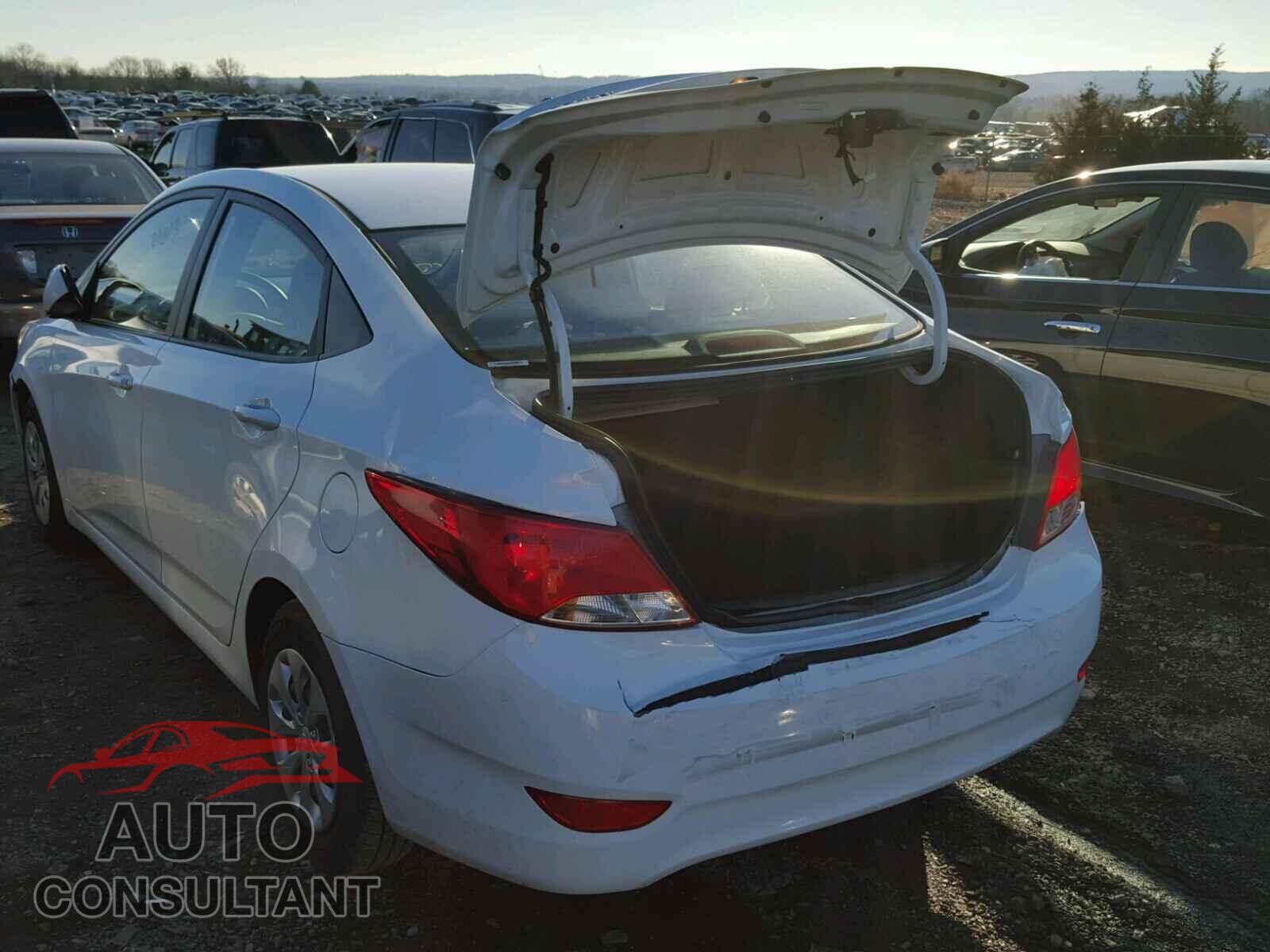 HYUNDAI ACCENT 2016 - KMHCT4AE1GU979466
