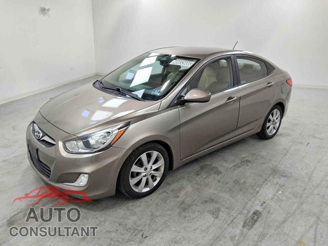 HYUNDAI ACCENT 2012 - KMHCU4AE3CU084505