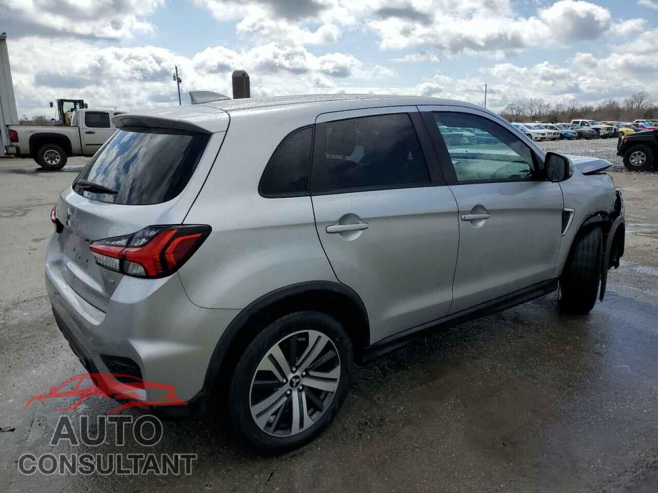 MITSUBISHI OUTLANDER 2021 - JA4APVAU9MU018472