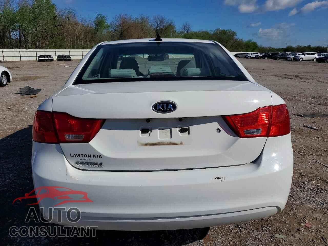 KIA OPTIMA 2010 - KNAGG4A8XA5446860