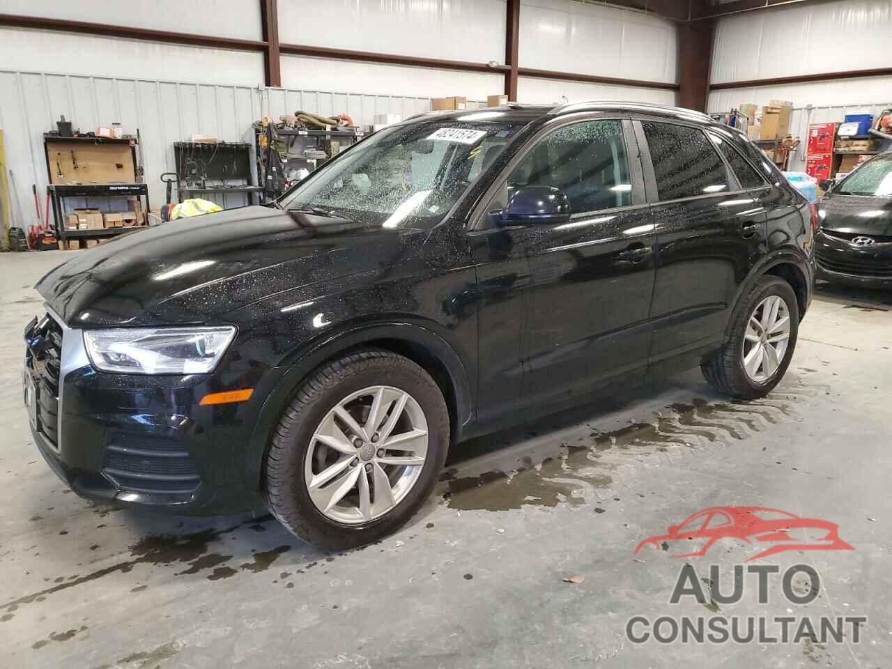 AUDI Q3 2017 - WA1ECCFS3HR015536