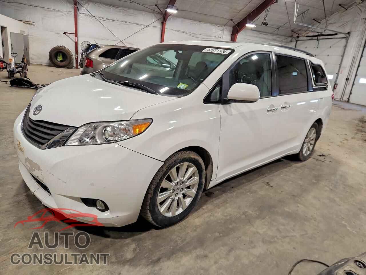 TOYOTA SIENNA 2011 - 5TDDK3DC8BS002984
