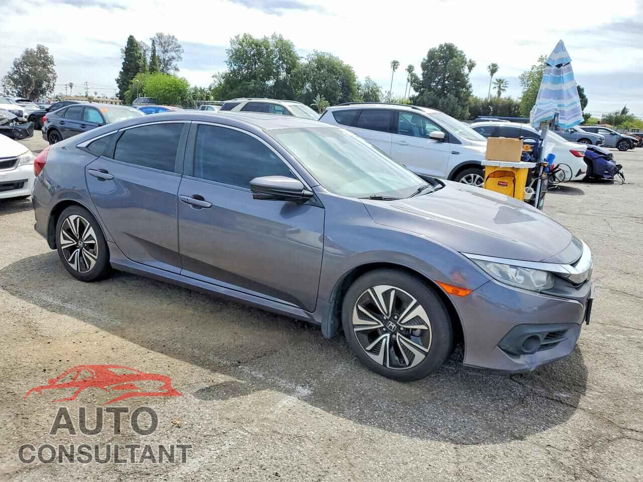 HONDA CIVIC 2017 - 2HGFC1F71HH631814