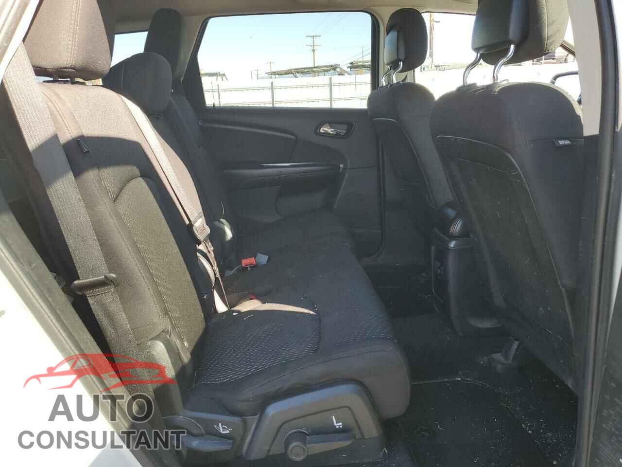 DODGE JOURNEY 2013 - 3C4PDCBG8DT665638