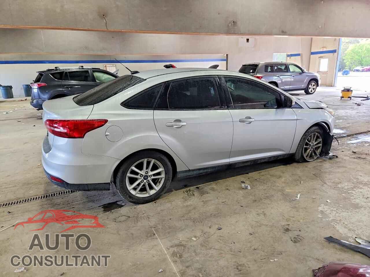 FORD FOCUS 2016 - 1FADP3F25GL399946