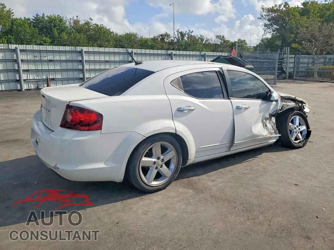 DODGE AVENGER 2011 - 1B3BD1FB0BN558840