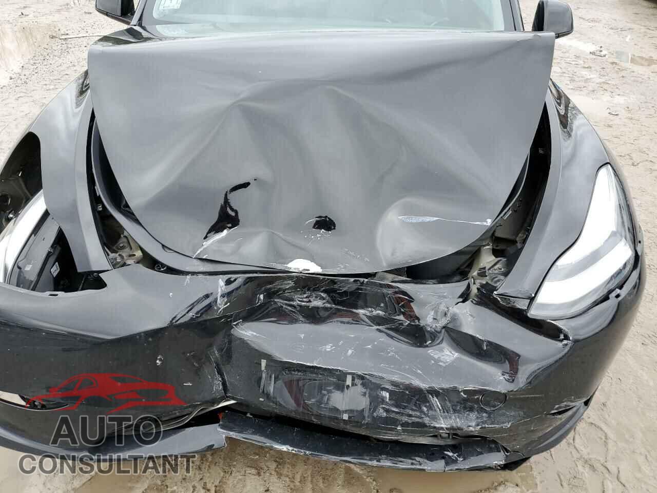 TESLA MODEL Y 2023 - 7SAYGDEE7PA030344