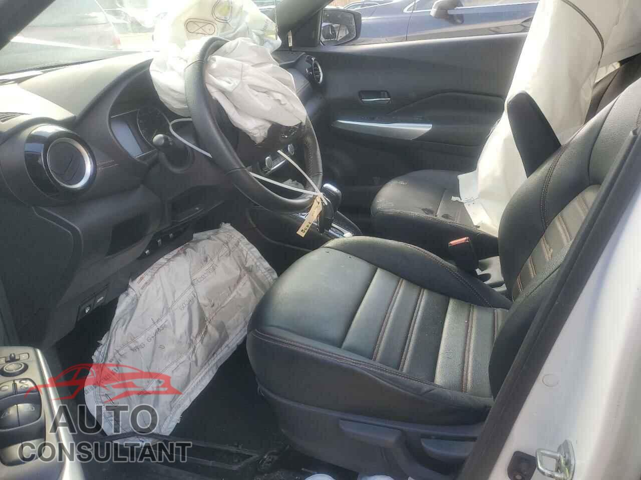 NISSAN KICKS 2020 - 3N1CP5DV8LL504558