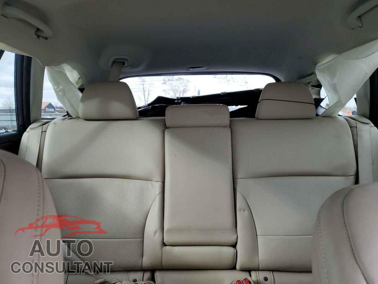 SUBARU OUTBACK 2015 - 4S4BSBNC1F3265305