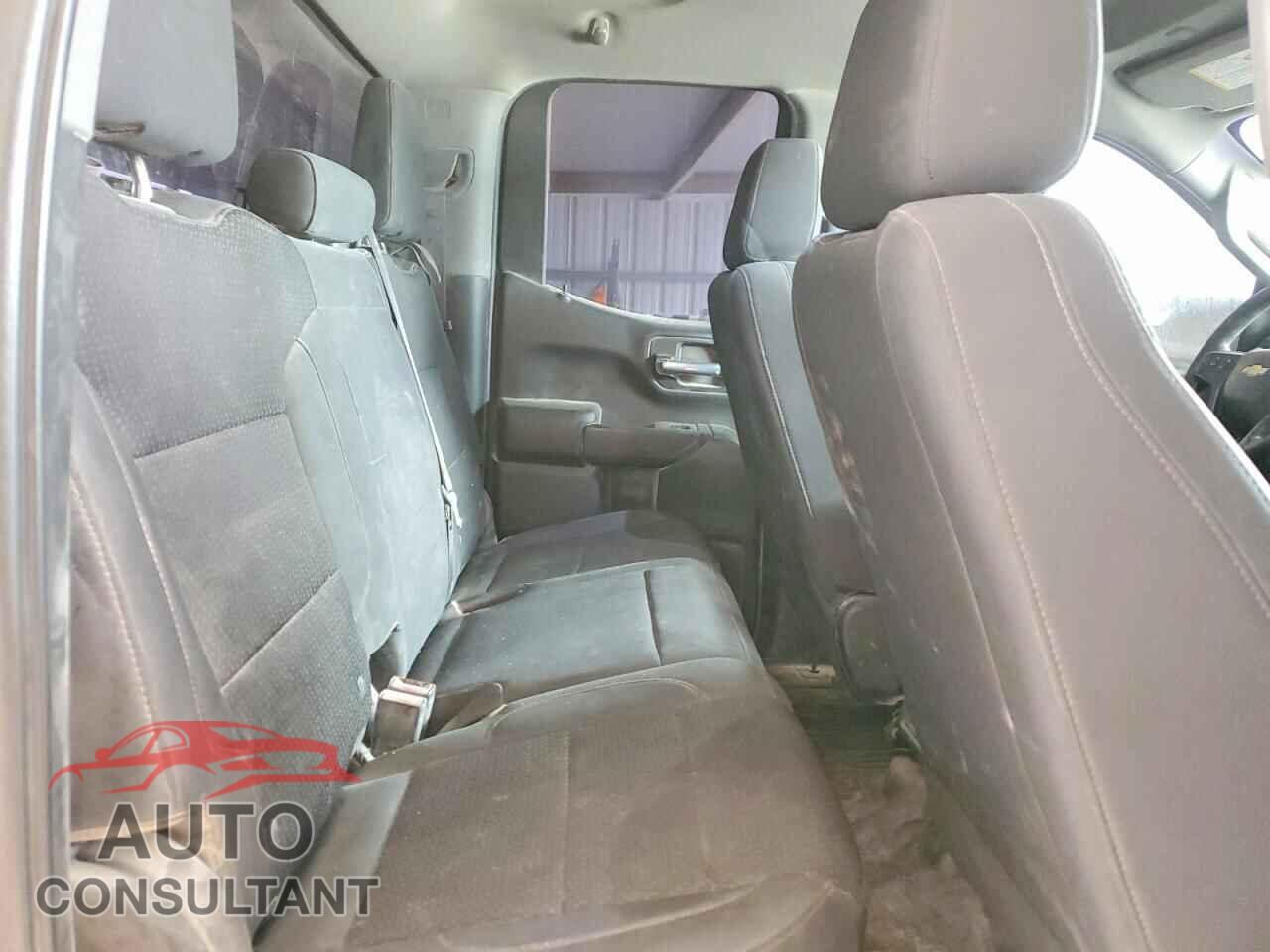 CHEVROLET SILVERADO 2022 - 1GCRDAED9NZ506488