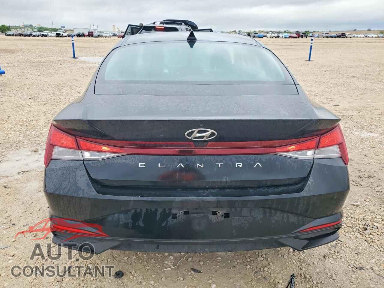 HYUNDAI ELANTRA 2023 - KMHLS4AG1PU558996