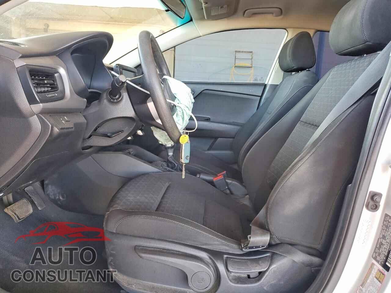 KIA RIO 2020 - 3KPA24AD3LE275039