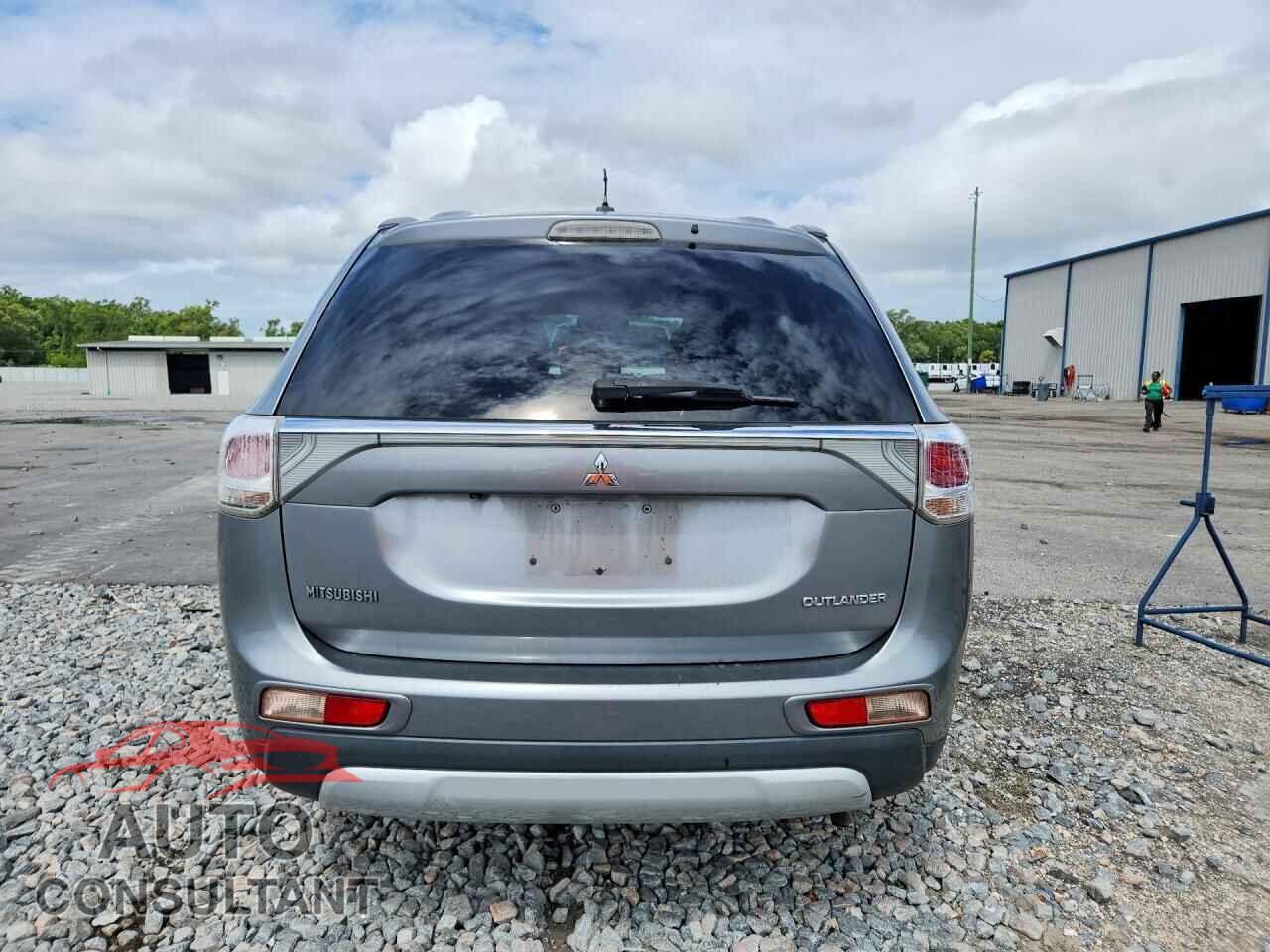 MITSUBISHI OUTLANDER 2015 - JA4AD3A30FZ004289