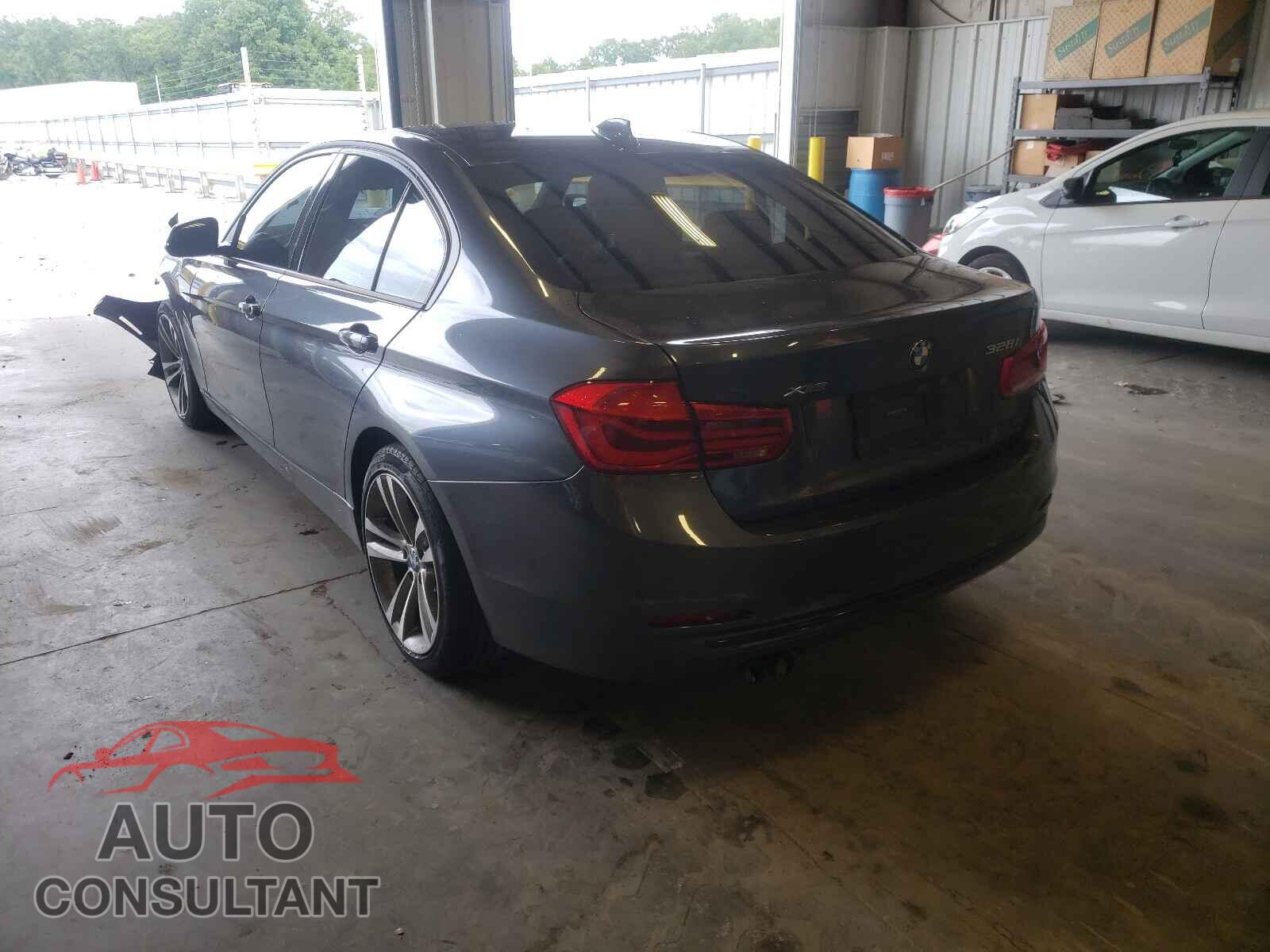 BMW 3 SERIES 2016 - WBA8E3C58GK502120