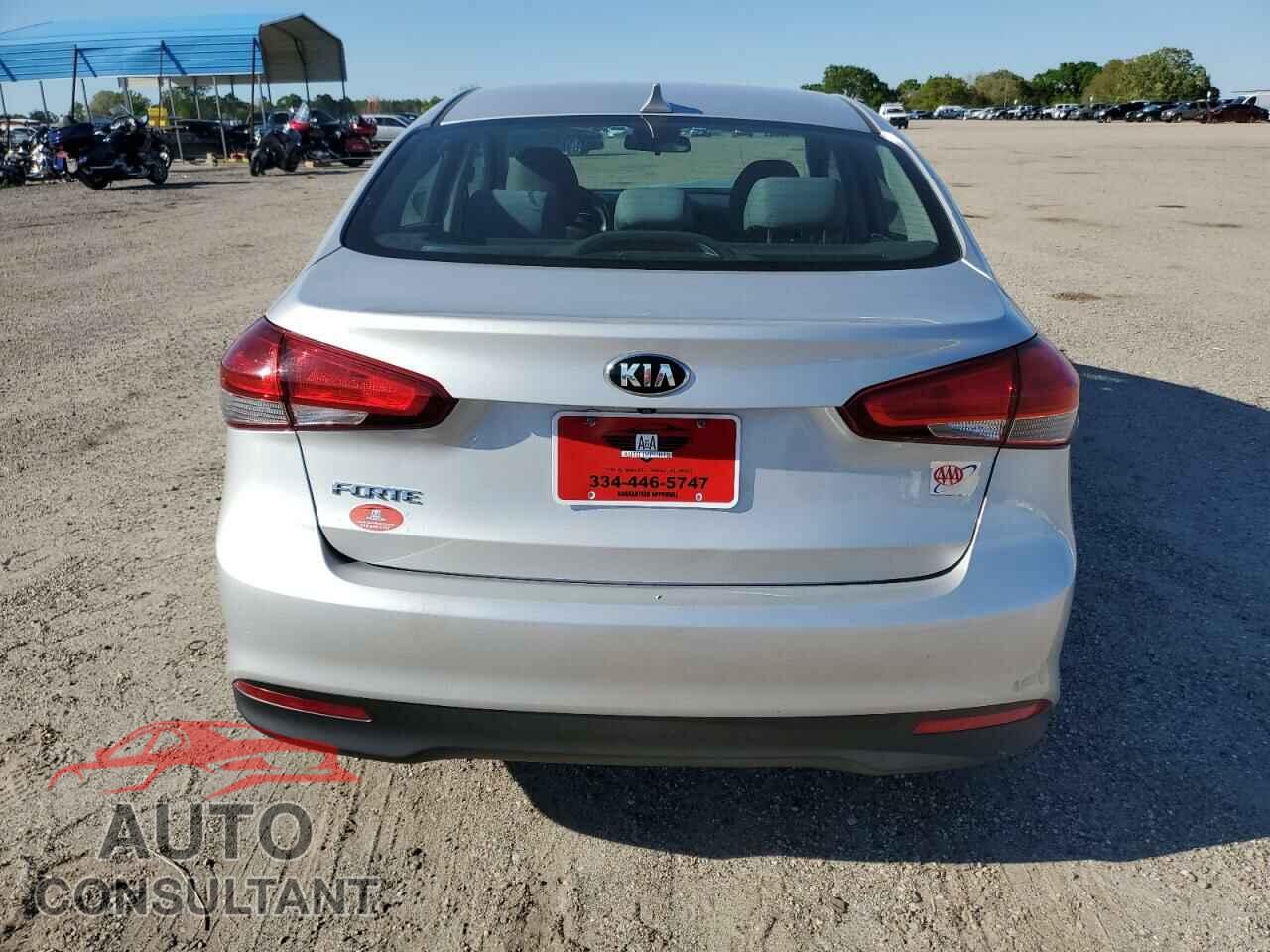 KIA FORTE 2017 - 3KPFL4A73HE152152