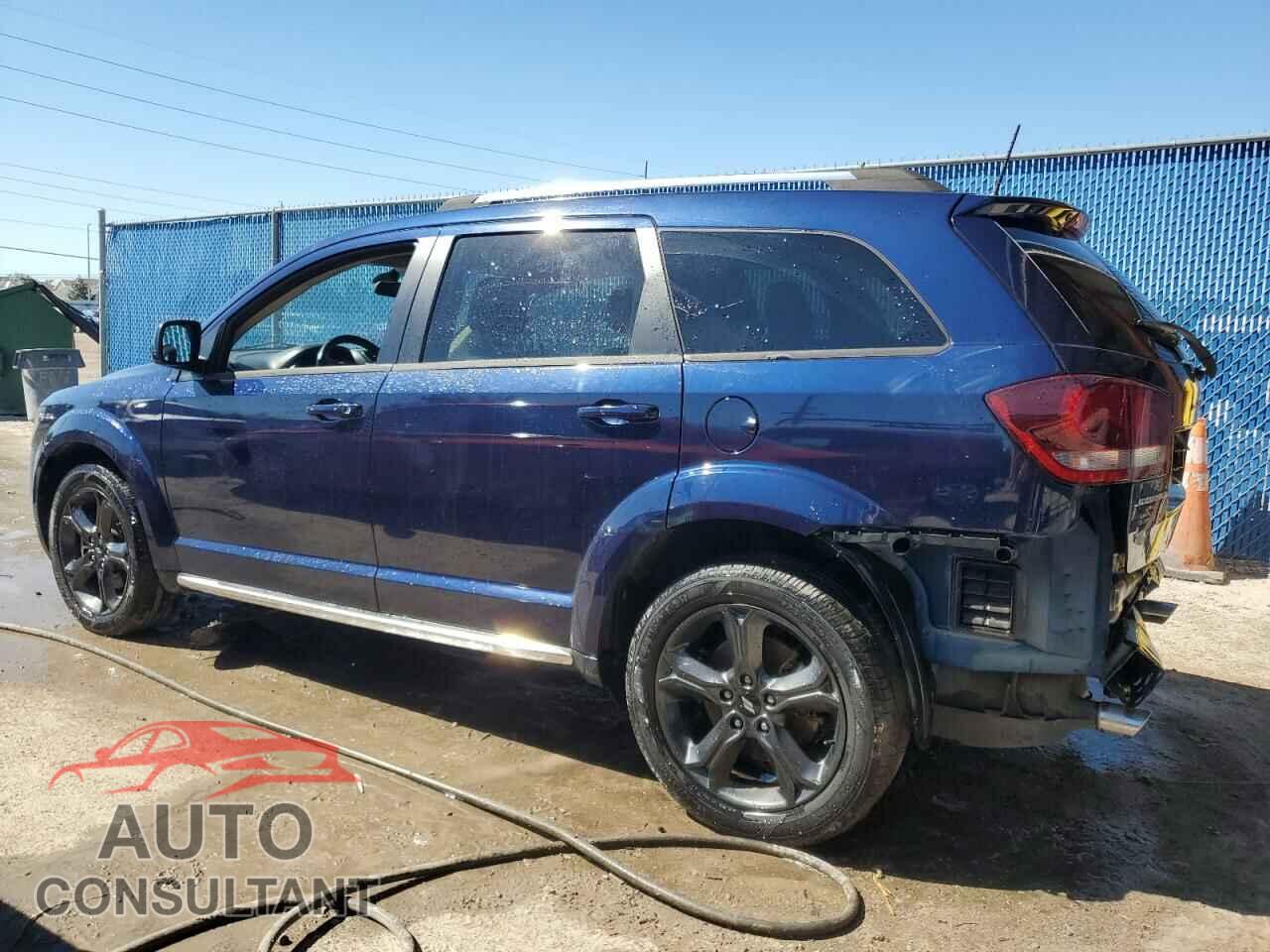 DODGE JOURNEY 2018 - 3C4PDCGG2JT504920