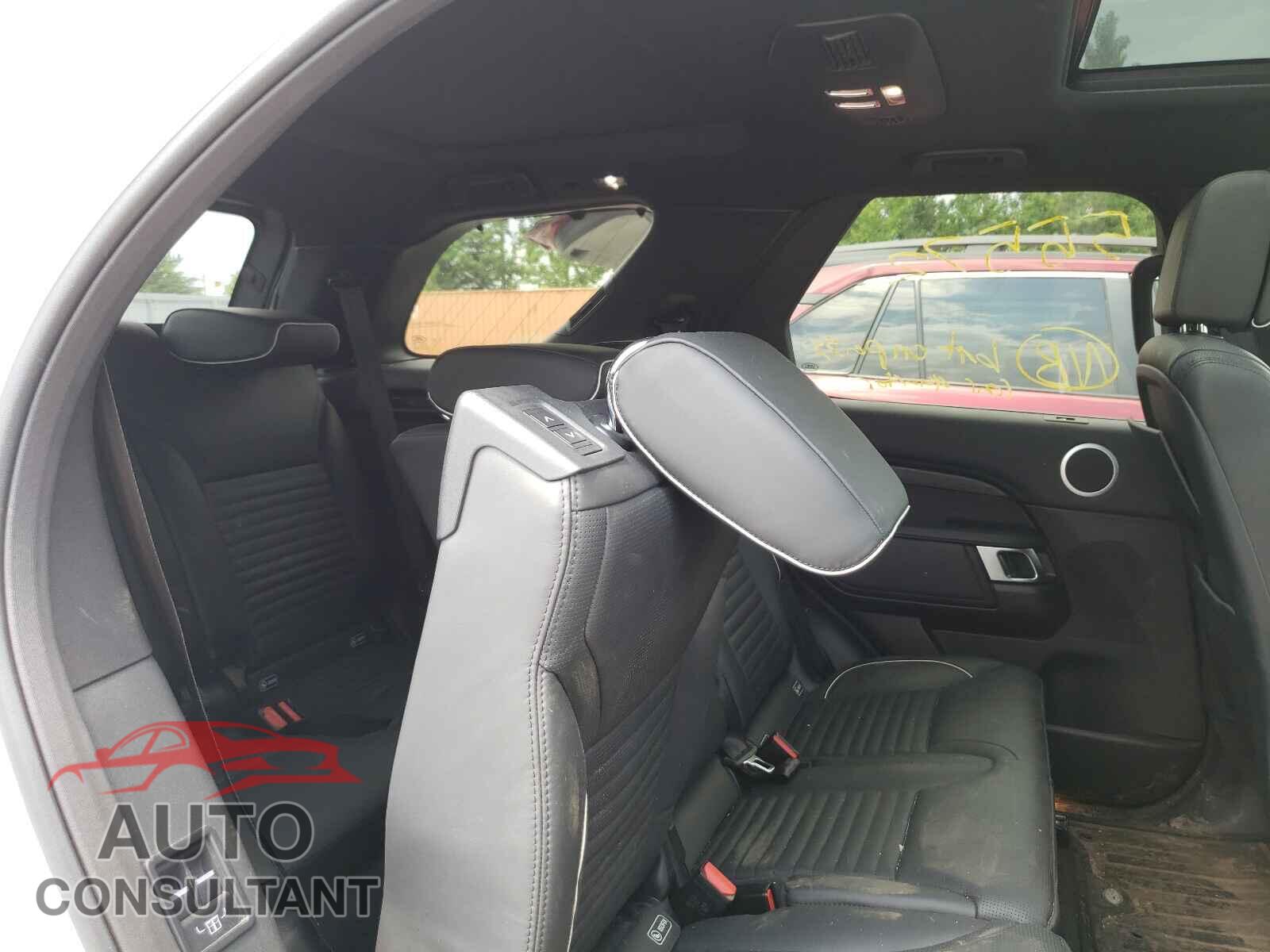LAND ROVER DISCOVERY 2017 - SALRHBBK8HA035619