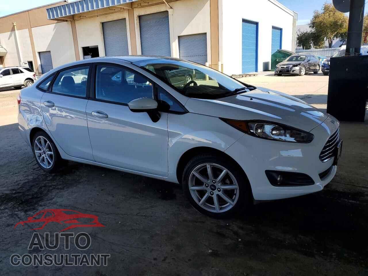 FORD FIESTA 2019 - 3FADP4BJ1KM149016