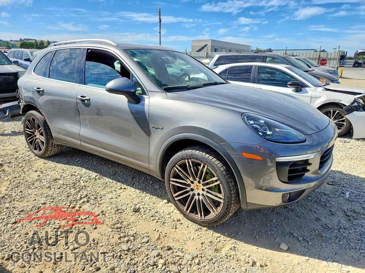 PORSCHE CAYENNE 2016 - WP1AE2A28GLA63825