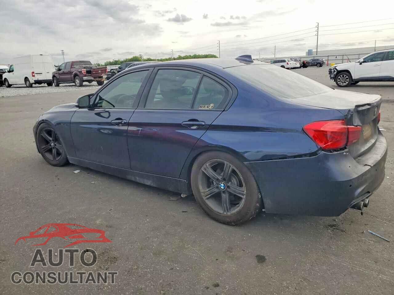 BMW 3 SERIES 2015 - WBA3A5C57FF607451