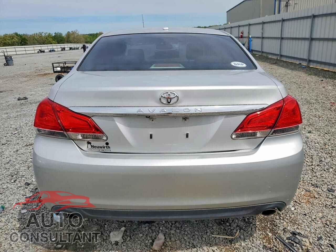 TOYOTA AVALON 2012 - 4T1BK3DB0CU441894