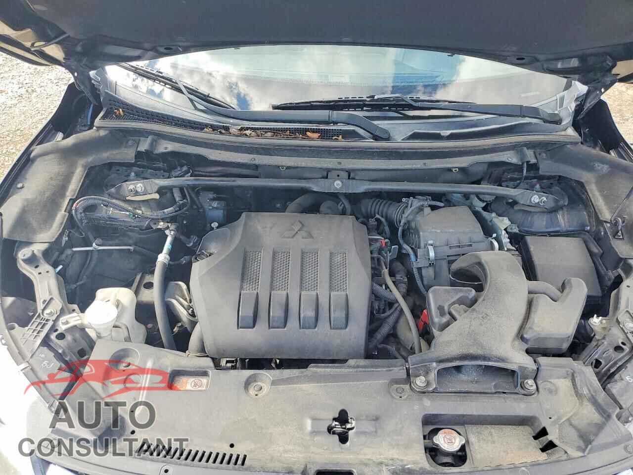 MITSUBISHI ECLIPSE 2018 - JA4AT5AA5JZ048956
