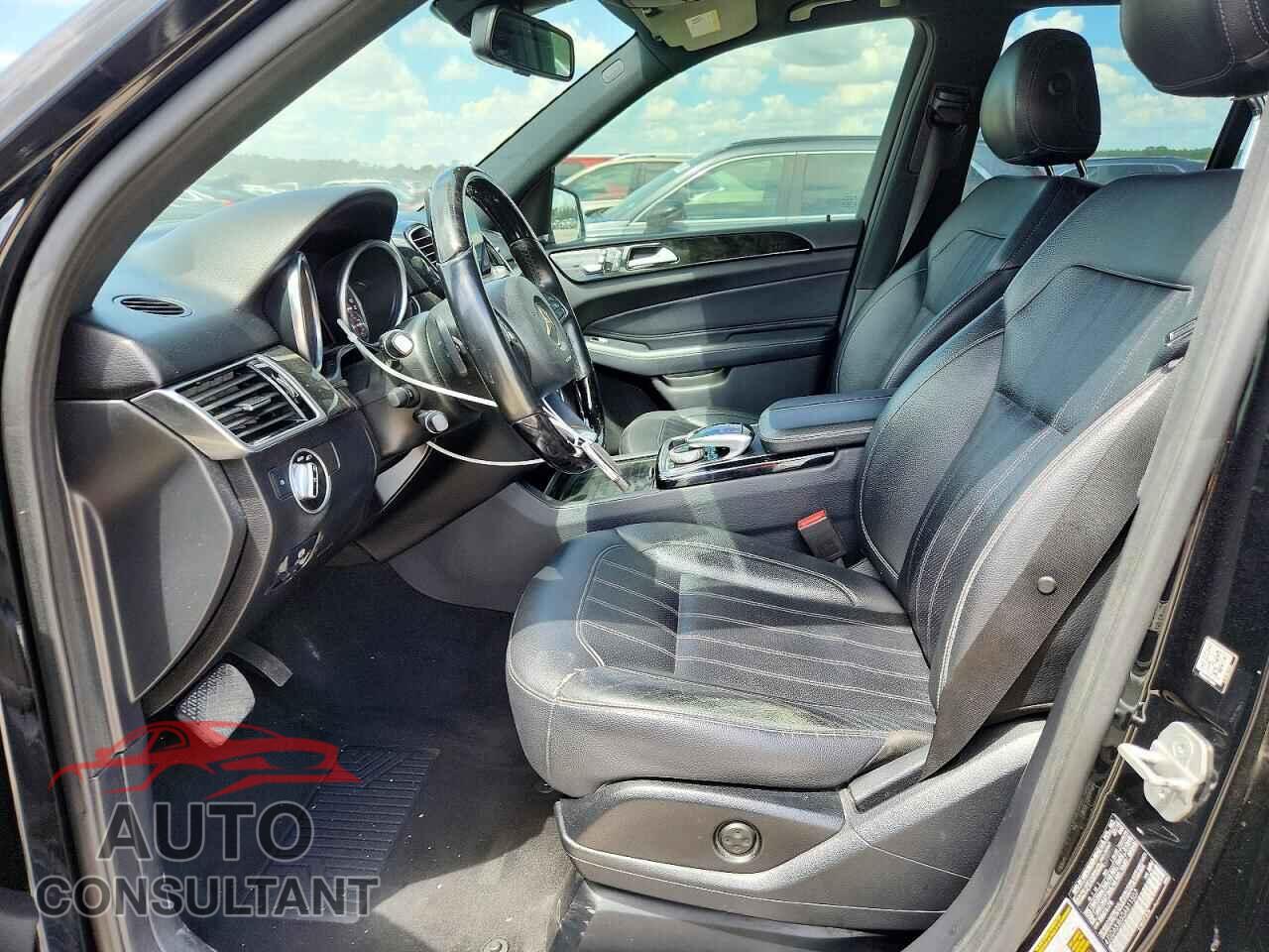 MERCEDES-BENZ GLE-CLASS 2016 - 4JGDA5JB6GA811507