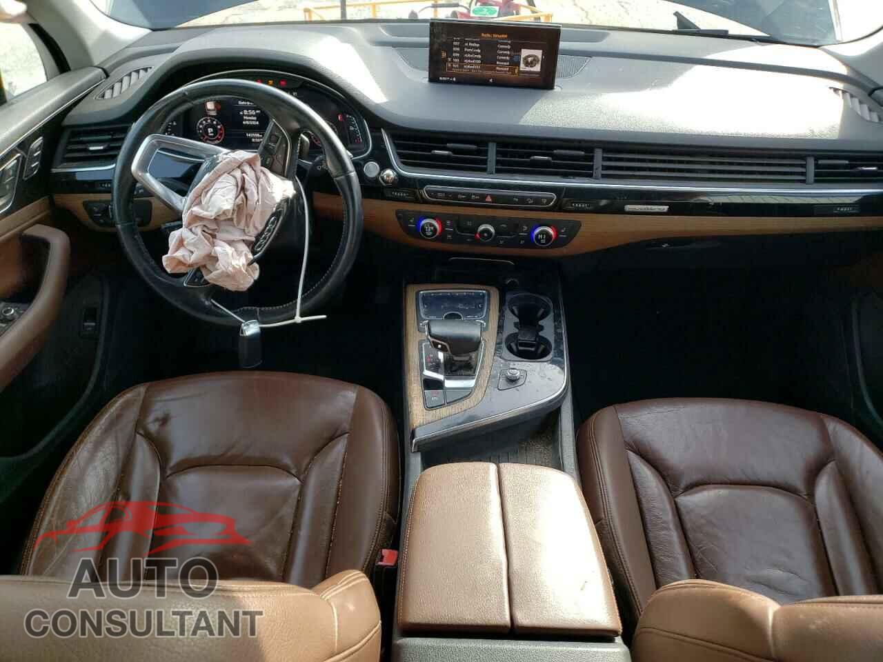 AUDI Q7 2017 - WA1LAAF73HD015188