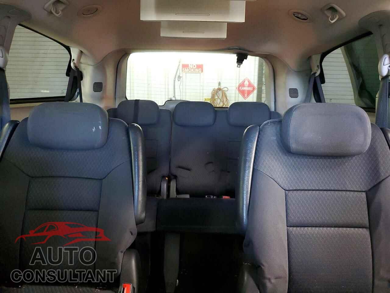 DODGE CARAVAN 2010 - 2D4RN5D15AR196875