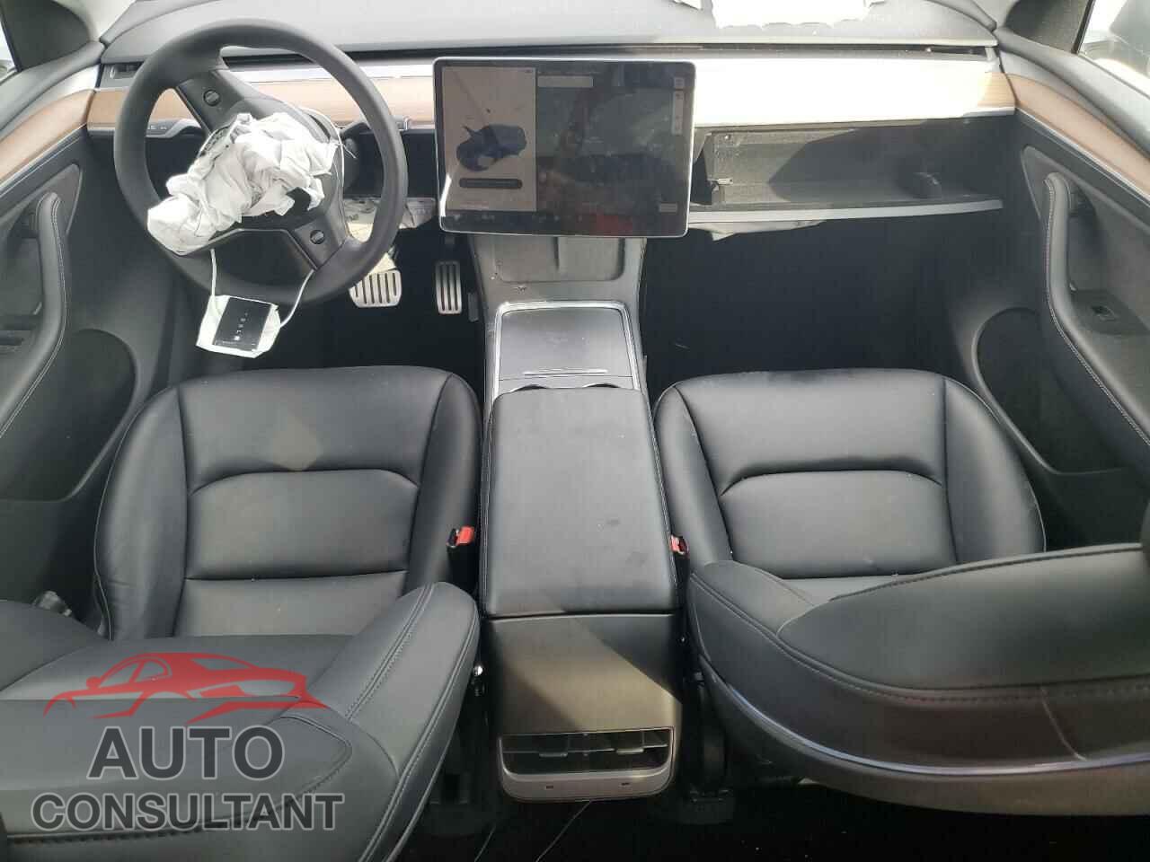 TESLA MODEL Y 2023 - 7SAYGDEF2PF583804