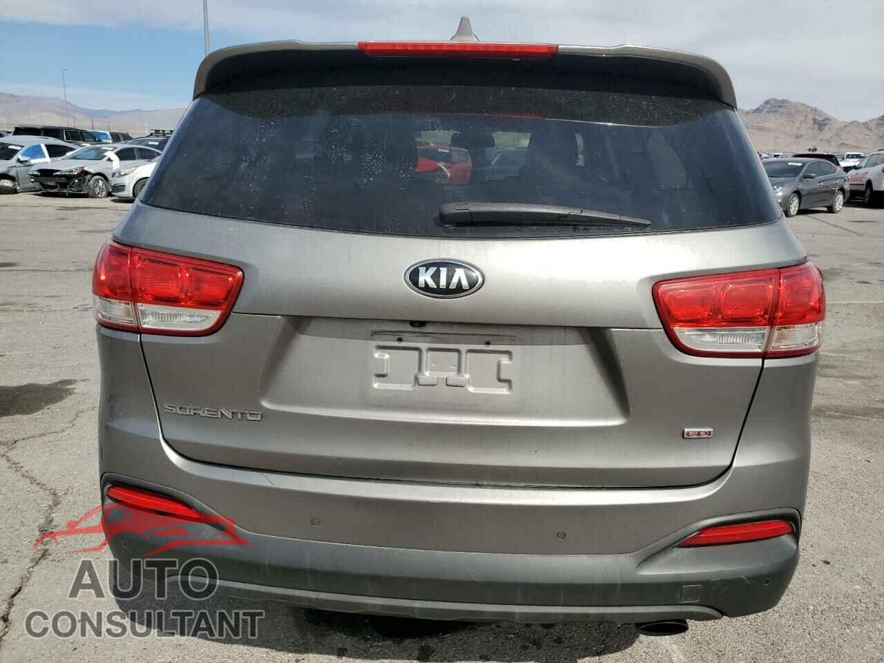 KIA SORENTO 2016 - 5XYPG4A39GG086813