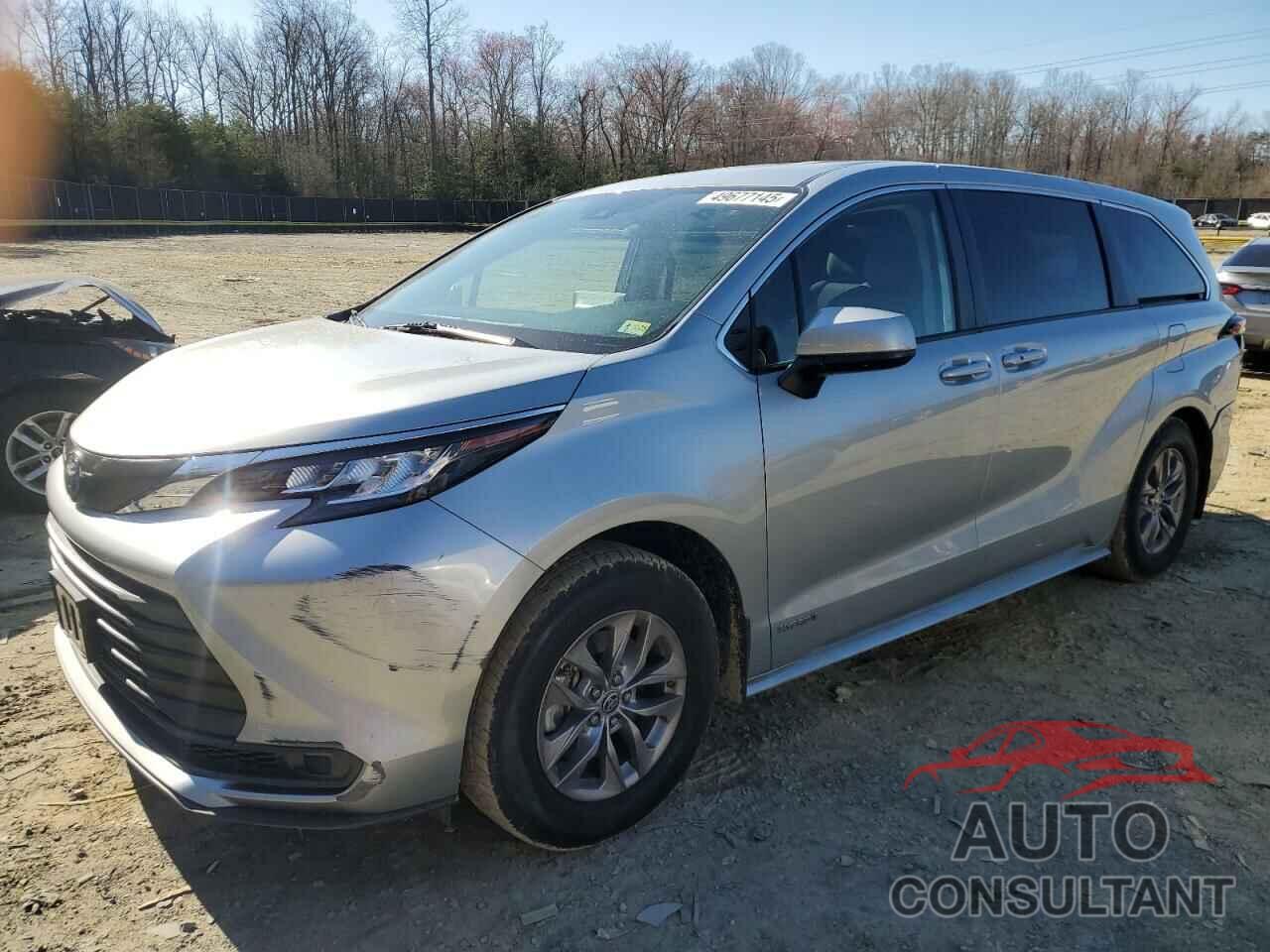 TOYOTA SIENNA 2021 - 5TDKRKEC3MS034885