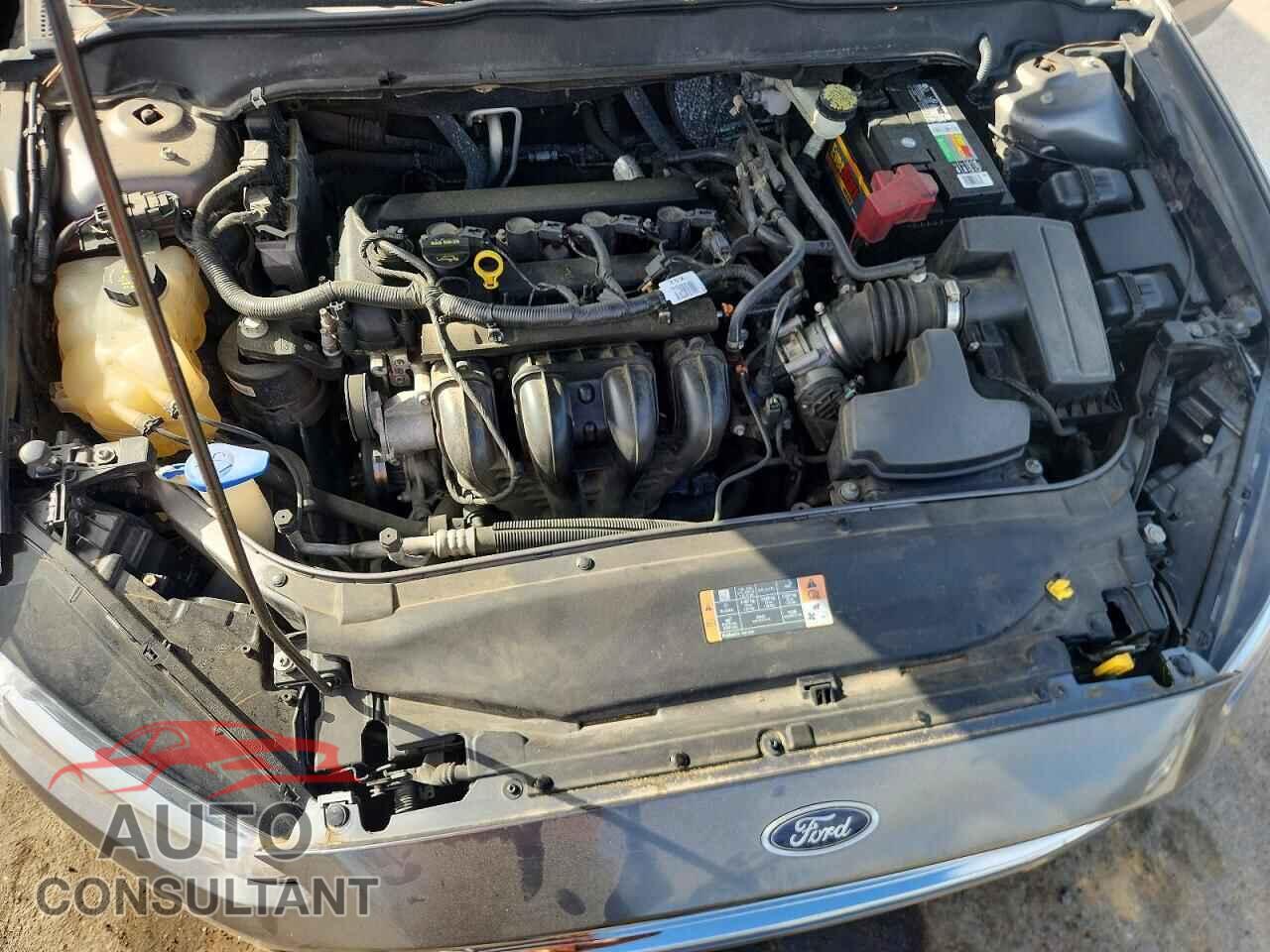 FORD FUSION 2013 - 3FA6P0G76DR318760