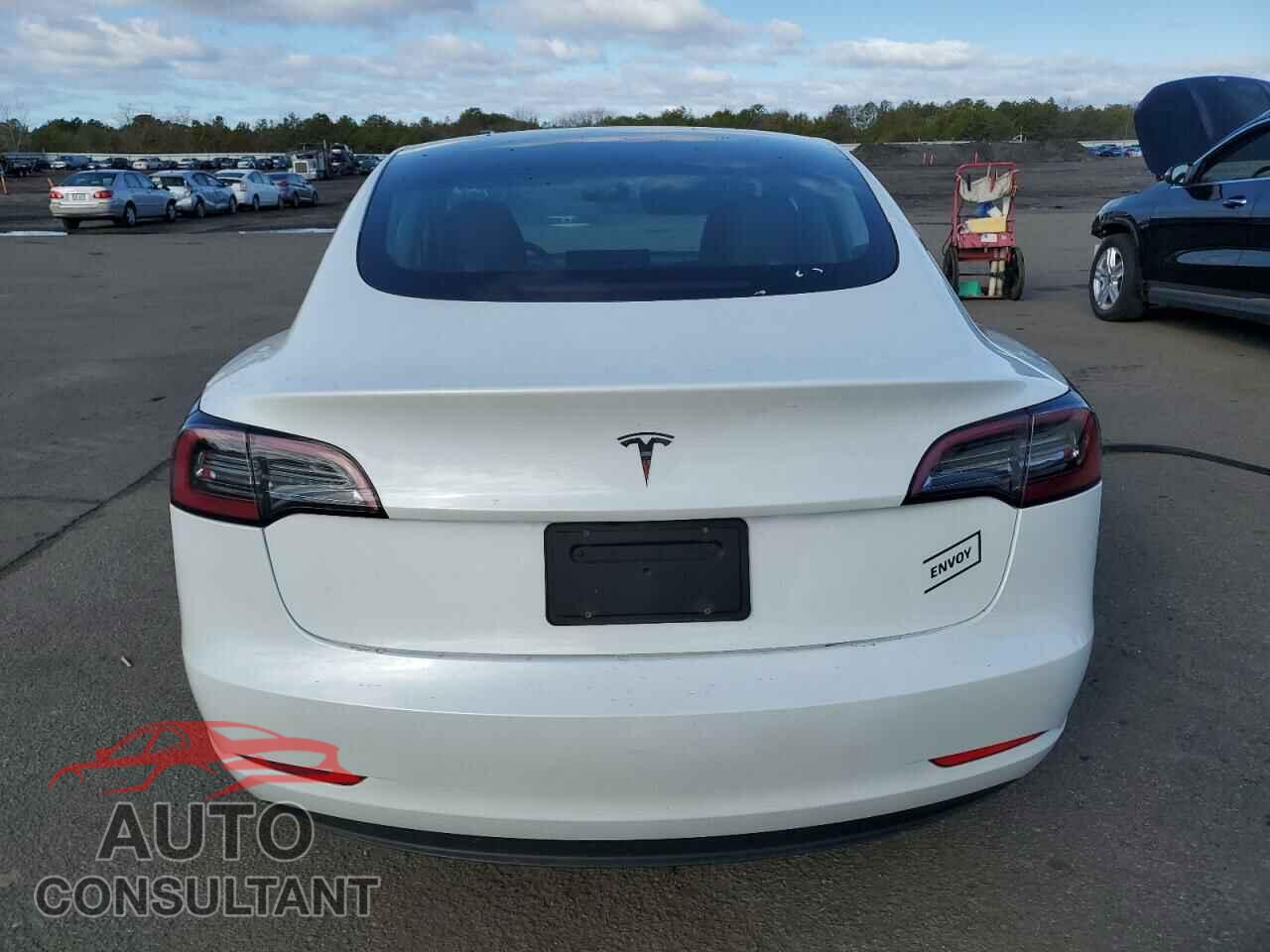 TESLA MODEL 3 2023 - 5YJ3E1EA4PF587904