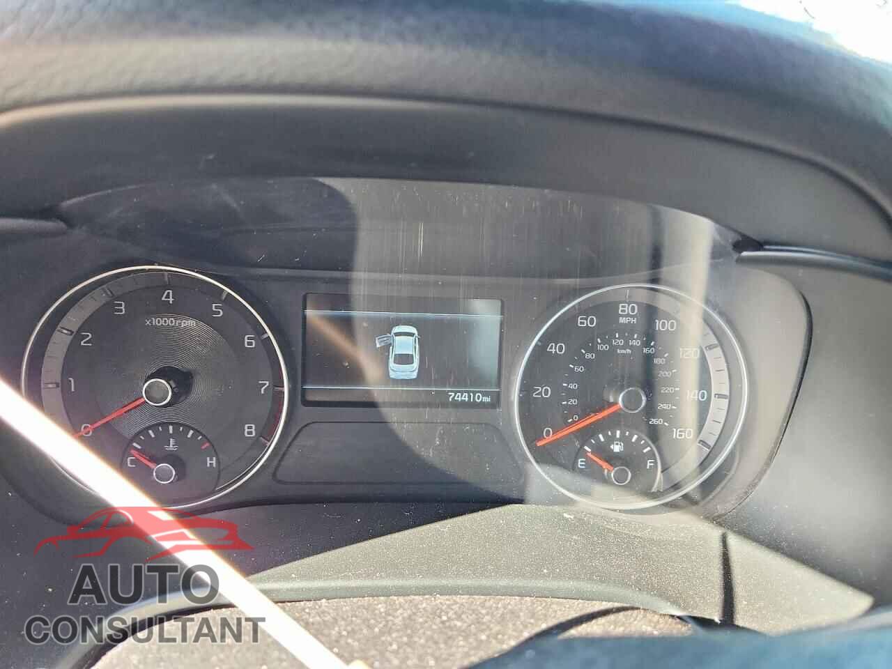 KIA FORTE 2022 - 3KPF44AC2NE435647