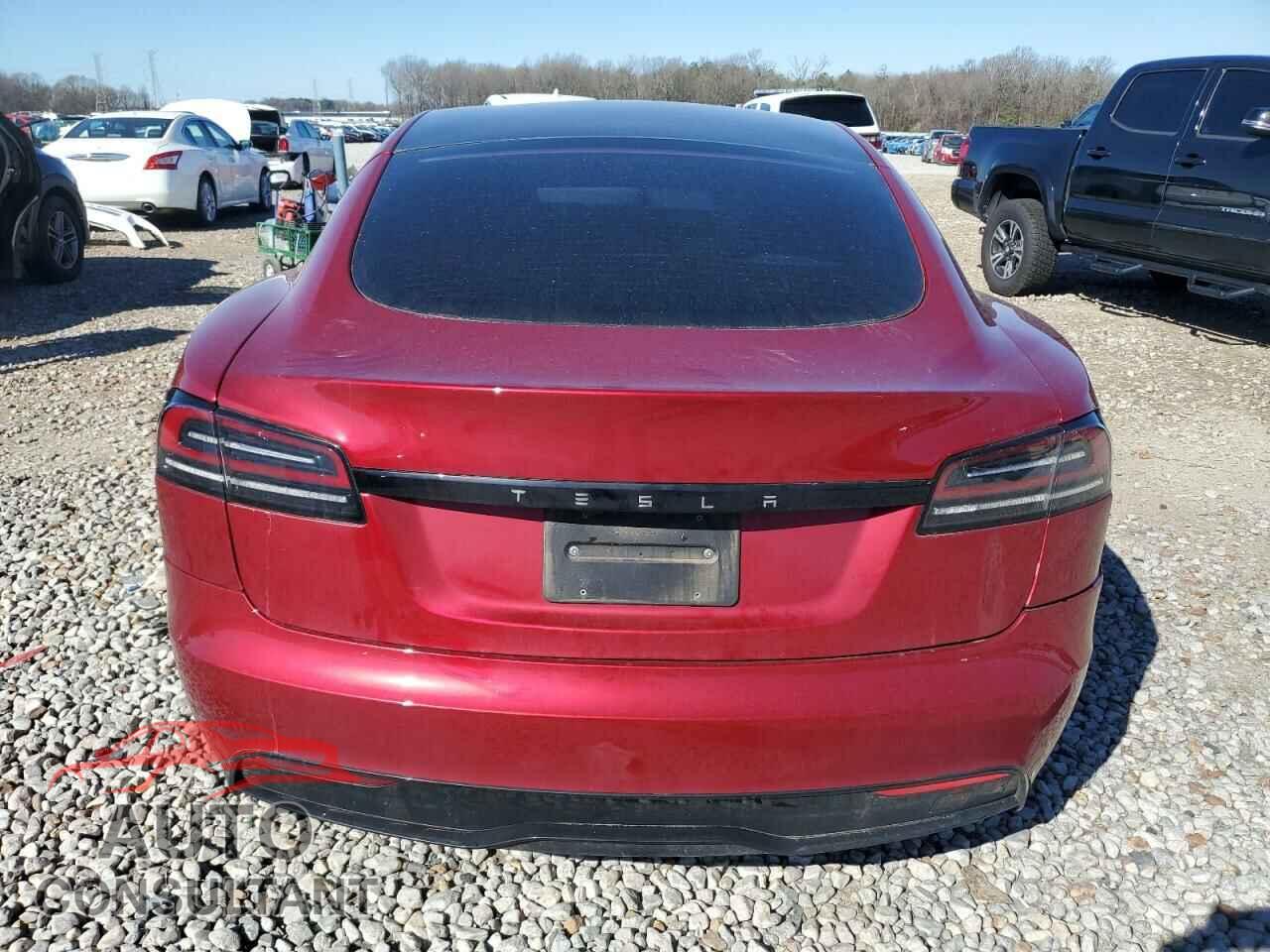 TESLA MODEL S 2023 - 5YJSA1E56PF520120
