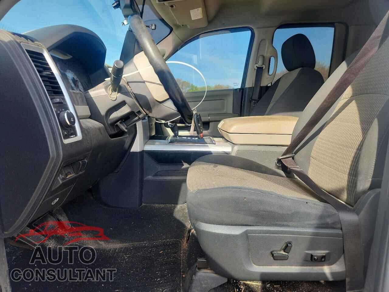 DODGE RAM 1500 2012 - 1C6RD7GT0CS170802