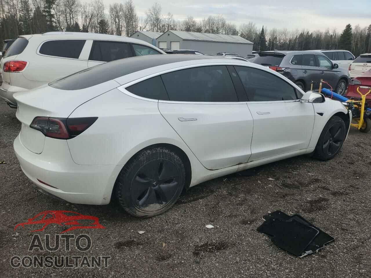 TESLA MODEL 3 2020 - 5YJ3E1EAXLF733894