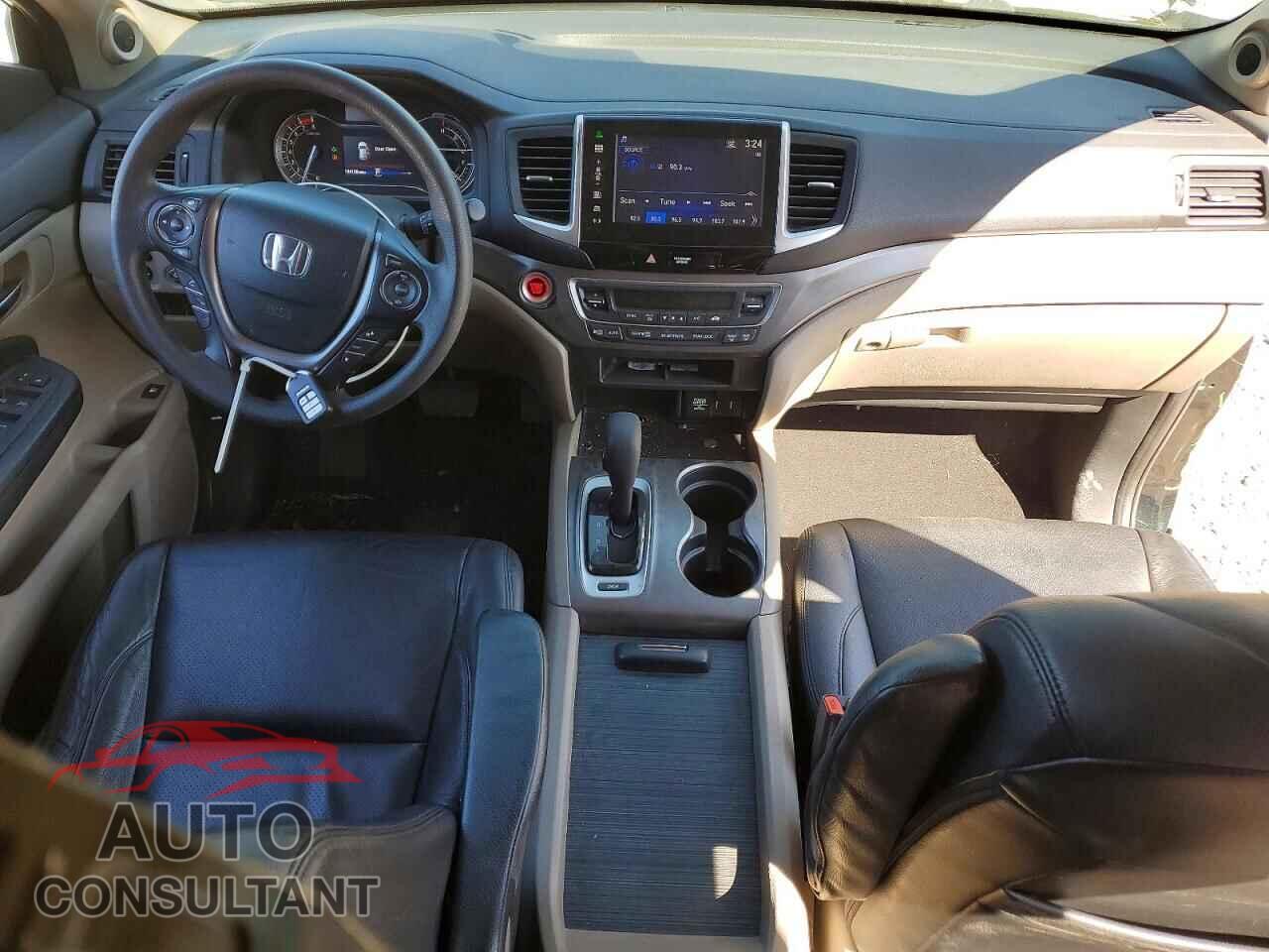 HONDA PILOT 2016 - 5FNYF5H3XGB034388
