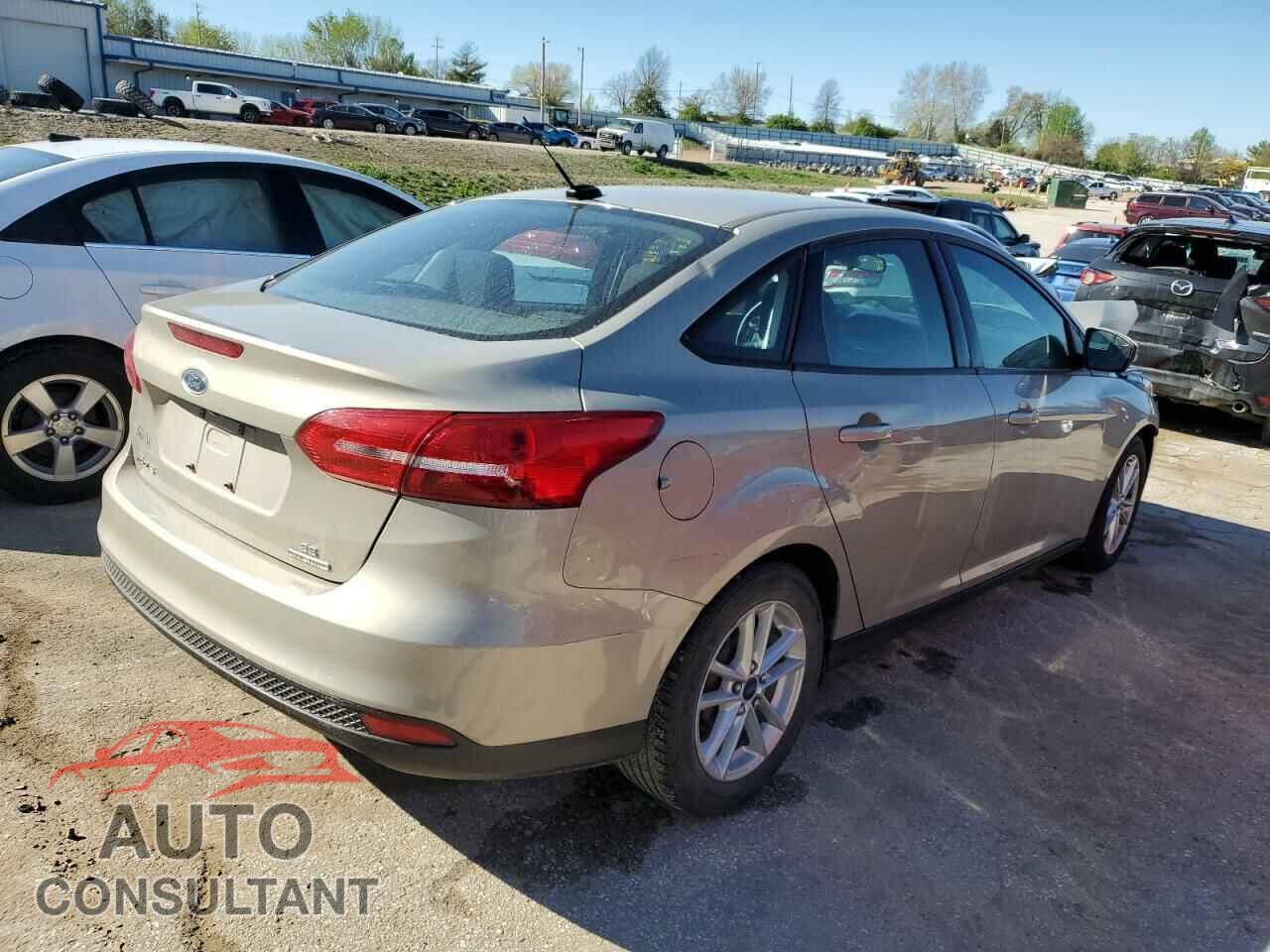 FORD FOCUS 2015 - 1FADP3F28FL292677