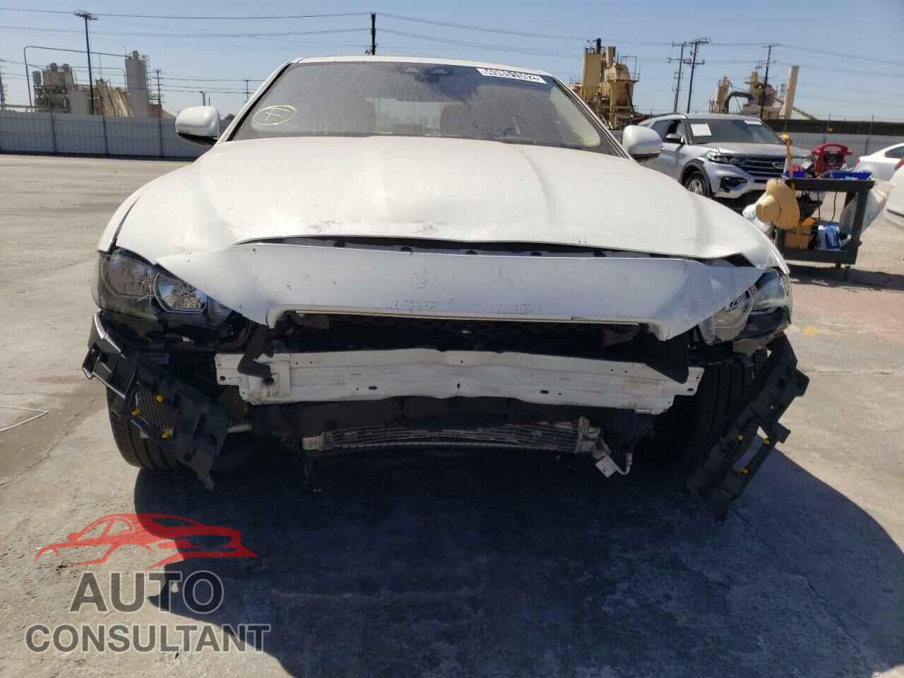 JAGUAR XE 2018 - SAJAD4FX3JCP37232