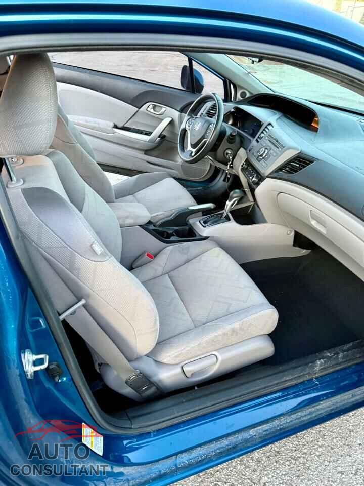 HONDA CIVIC 2012 - 2HGFG3B58CH008557