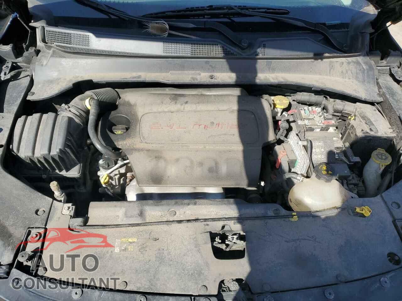 JEEP COMPASS 2020 - 3C4NJCCB7LT179937