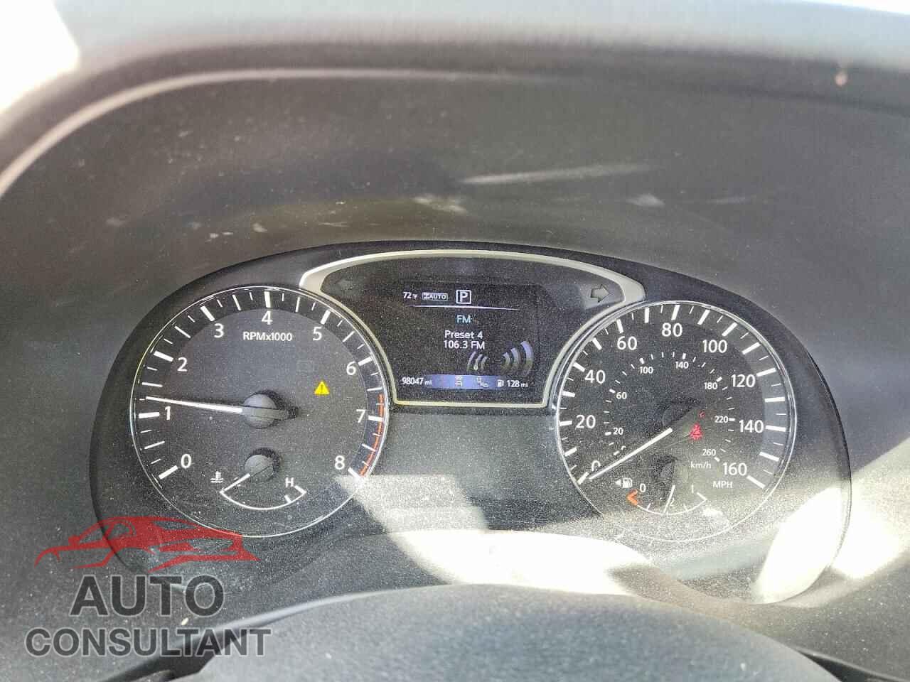 NISSAN PATHFINDER 2019 - 5N1DR2MMXKC577437