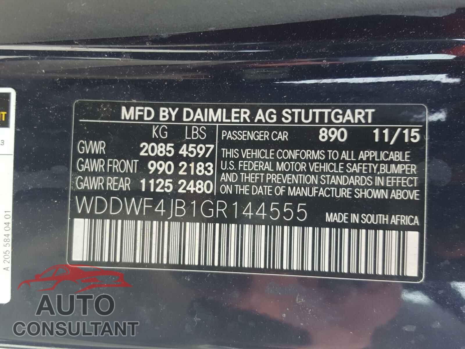 MERCEDES-BENZ C CLASS 2016 - WDDWF4JB1GR144555